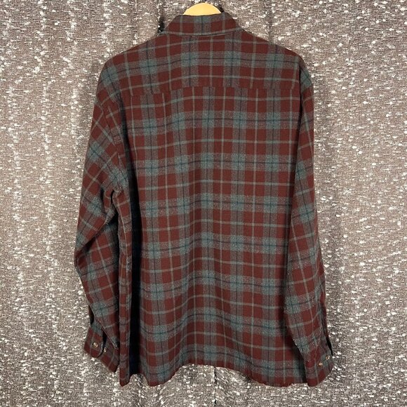 Backpacker Button Up Plaid‎ Short - Picture 4 of 4